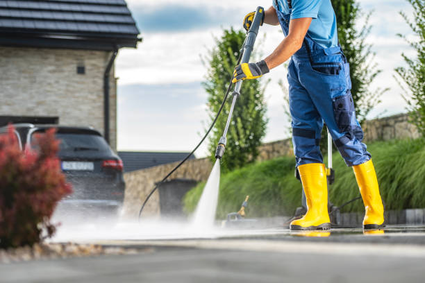 Best Driveway Cleaning and Restoration in Kirbyville, TX